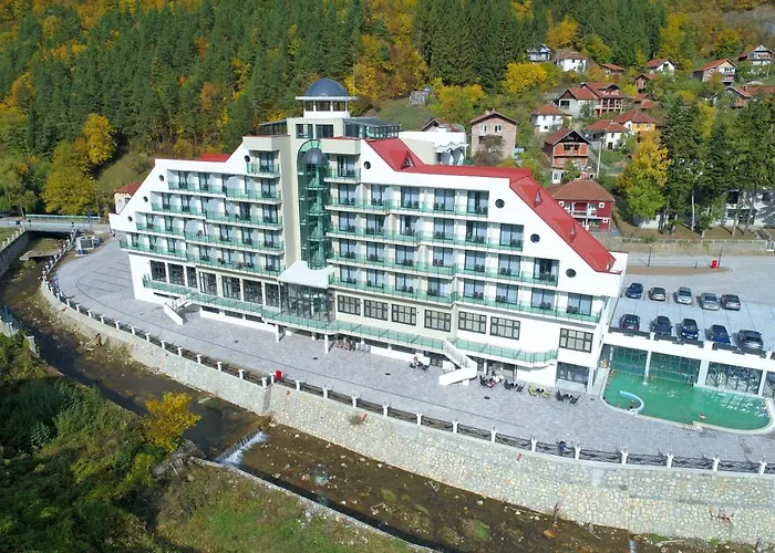 فندق Bela Jela Lukovo (Kursumlija)